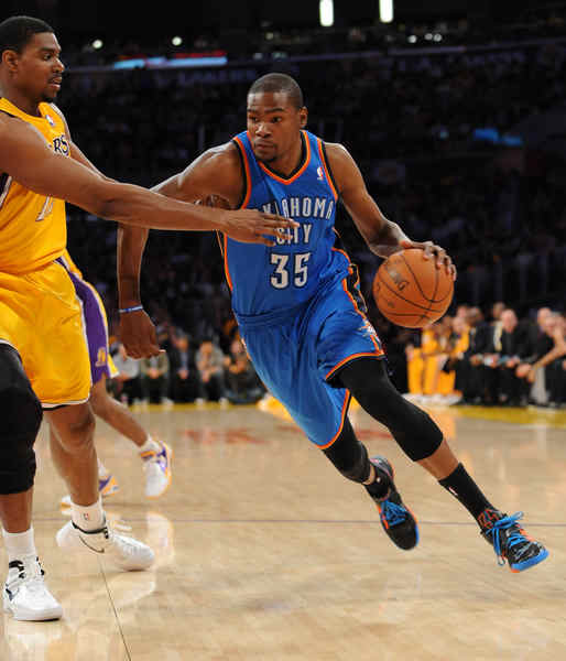 也暴露了姆 也暴露了姆